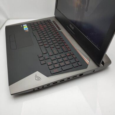 Ігровий ноутбук Asus ROG G752VM / 17.3" (1920x1080) IPS / Intel Core i7-6700HQ (4 (8) ядра по 2.6 - 3.5 GHz) / 16 GB DDR4 / 256 GB SSD + 1000 GB HDD / nVidia GeForce GTX 1060, 6 GB GDDR5, 192-bit / WebCam / DVD-ROM / Win 10 Home
