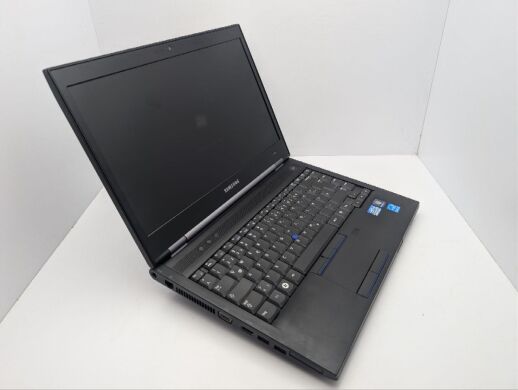 Ноутбук Samsung 600B / 14" (1366x768) TN / Intel Core i5-2520M (2 (4) ядра по 2.5 - 3.2 GHz) / 8 GB DDR3 / 1000 GB HDD / Intel HD Graphics 3000 / WebCam / DVD-ROM