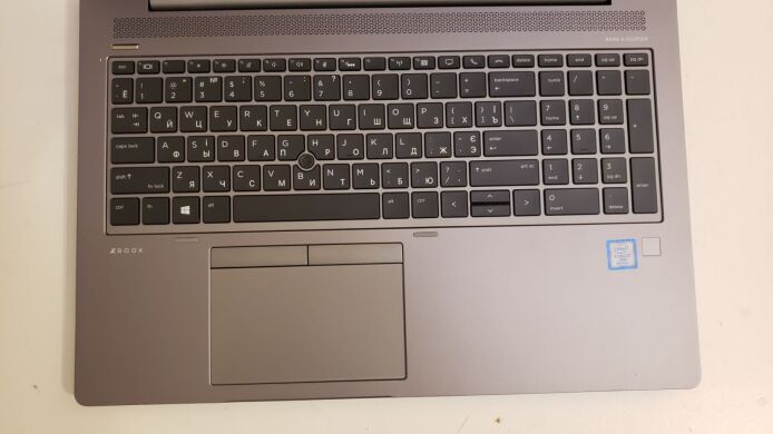 Мобильная рабочая станция Б-класс HP ZBook 15u G6 / 15.6" (1920x1080) IPS / Intel Core i7-8665U (4 (8) ядра по 1.9 - 4.8 GHz) / 16 GB DDR4 / 512 GB SSD / AMD Radeon Pro WX 3200, 4 GB GDDR5, 128-bit / WebCam