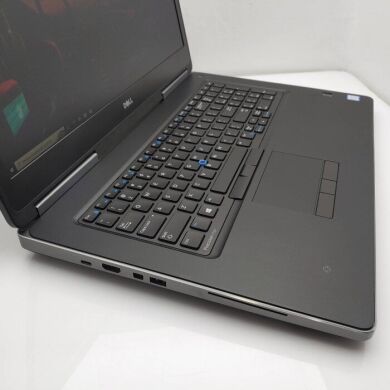 Мобільна робоча станція Dell Precision 7720 / 17.3" (1920x1080) IPS / Intel Core i7-7820HQ (4 (8) ядра по 2.9 - 3.9 GHz) / 16 GB DDR4 / 512 GB SSD / nVidia Quadro P3000, 6 GB GDDR5, 192-bit / Win 10 Pro