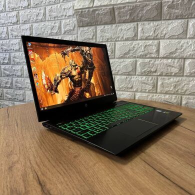 Игровой ноутбук HP Pavilion Gaming 15-cx0056wm / 15.6" (1920x1080) IPS / Intel Core i5-8300H (4 (8) ядра по 2.3 - 4.0 GHz) / 16 GB DDR4 / 256 GB SSD M.2 + 1000 GB HDD / nVidia GeForce GTX 1050 Ti, 4 GB GDDR5, 128-bit / WebCam