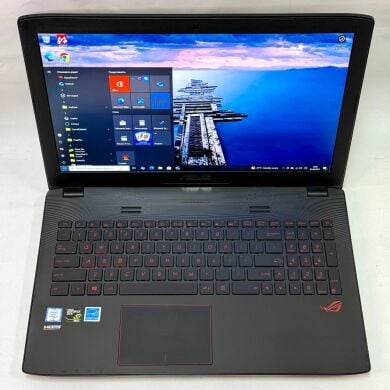 Ігровий ноутбук Б-клас Asus ROG GL552VW / 15.6" (1920x1080) IPS / Intel Core i7-6700HQ (4 (8) ядра по 2.6 - 3.5 GHz) / 16 GB DDR4 / 256 GB SSD / nVidia GeForce GTX 960M, 2 GB GDDR5, 128-bit / WebCam / Windows 10 Pro