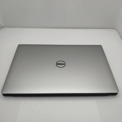 Ігровий ноутбук Б-клас Dell XPS 15 9550 / 15.6" (3840x2160) IPS / Intel Core i5-6300HQ (4 ядра по 2.3 - 3.2 GHz) / 8 GB DDR4 / 500 GB SSD / nVidia GeForce GTX 960M, 2 GB GDDR5, 128-bit / WebCam / Win 10 Pro