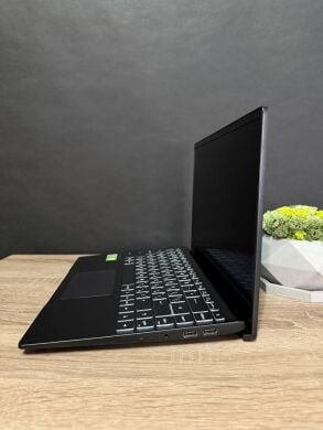 Ультрабук MSI MS-14D1 / 14" (1920x1080) TN / Intel Core i5-10210U (4 (8) ядра по 1.6 - 4.2 GHz) / 8 GB DDR4 / 256 GB SSD / nVidia GeForce MX330, 2 GB GDDR5, 64-bit / WebCam