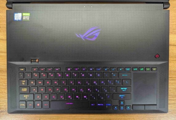 Игровой ноутбук Asus ROG Zephyrus GX701G / 17.3" (1920x1080) IPS / Intel Core i7-9750H (6 (12) ядер по 2.6 - 4.5 GHz) / 16 GB DDR4 / 1000 GB SSD / nVidia GeForce RTX 2070, 8 GB GDDR6, 256-bit / HDMI / Windows 10