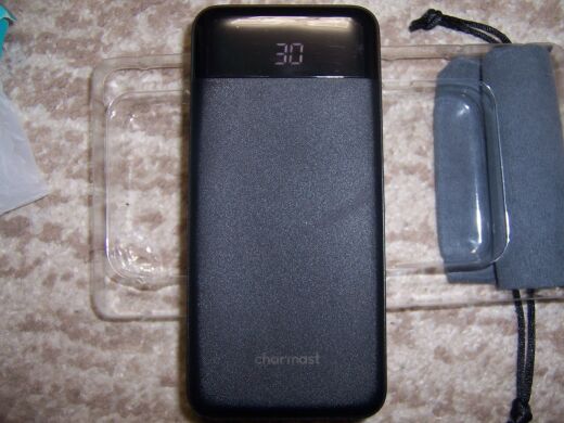 Новый Power Bank Charmast / 10400 mAh / 18W / 5V/3A