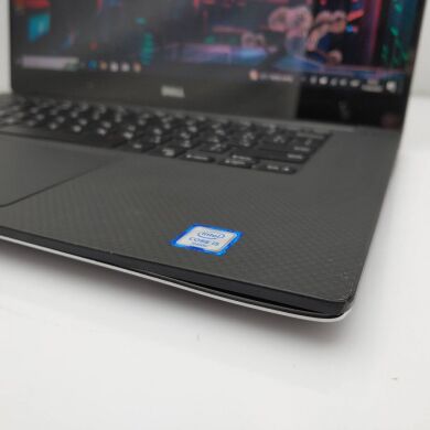 Ігровий ноутбук Б-клас Dell XPS 15 9550 / 15.6" (3840x2160) IPS / Intel Core i5-6300HQ (4 ядра по 2.3 - 3.2 GHz) / 8 GB DDR4 / 500 GB SSD / nVidia GeForce GTX 960M, 2 GB GDDR5, 128-bit / WebCam / Win 10 Pro