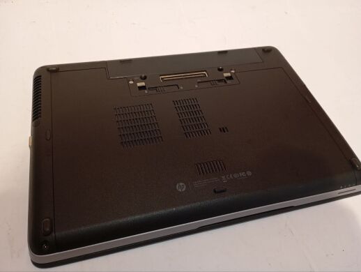 Ноутбук Б-класс HP ProBook 640 G1 / 14" (1366x768) TN / Intel Core i5-4310M (2 (4) ядра по 2.7 - 3.4 GHz) / 8 GB DDR3 / 500 GB HDD / Intel HD Graphic 4600 / WebCam / DVD-RW + беспроводные наушники Ноутбук Б-класс HP ProBook 640 G1 / 14" (1366x768) TN / Intel Core i5-4310M (2 (4) ядра по 2.7 - 3.4 GHz) / 8 GB DDR3 / 500 GB HDD / Intel HD Graphic 4600 / WebCam / DVD-RW + беспроводные наушники