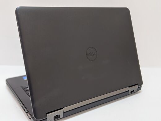 Ноутбук Dell Latitude E5440 / 14" (1366x768) TN LED / Intel Core i5-4310U (2 (4) ядра по 2.0 - 3.0 GHz) / 4 GB DDR3 / 500 GB HDD / nVidia GeForce GT 720M, 2 GB DDR3, 64-bit / USB 3.0 / HDMI