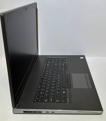 Мобильная рабочая станция Dell Precision 7740 / 17.3" (1920x1080) IPS / Intel Xeon E-2276M (6 (12) ядер по 2.8 - 4.7 GHz) / 32 GB DDR4 / 512 GB SSD / nVidia Quadro RTX 4000, 8 GB GDDR6, 256-bit / WebCam Мобильная рабочая станция Dell Precision 7740 / 17.3" (1920x1080) IPS / Intel Xeon E-2276M (6 (12) ядер по 2.8 - 4.7 GHz) / 32 GB DDR4 / 512 GB SSD / nVidia Quadro RTX 4000, 8 GB GDDR6, 256-bit / WebCam