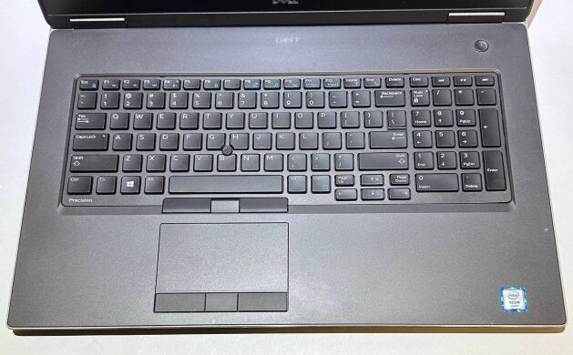 Мобильная рабочая станция Dell Precision 7740 / 17.3" (1920x1080) IPS / Intel Xeon E-2276M (6 (12) ядер по 2.8 - 4.7 GHz) / 32 GB DDR4 / 512 GB SSD / nVidia Quadro RTX 4000, 8 GB GDDR6, 256-bit / WebCam Мобильная рабочая станция Dell Precision 7740 / 17.3" (1920x1080) IPS / Intel Xeon E-2276M (6 (12) ядер по 2.8 - 4.7 GHz) / 32 GB DDR4 / 512 GB SSD / nVidia Quadro RTX 4000, 8 GB GDDR6, 256-bit / WebCam