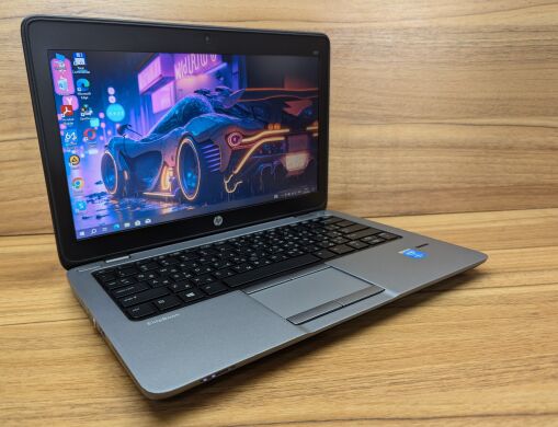 Нетбук HP EliteBook 820 G1 / 12.5" (1366x768) TN / Intel Core i7-4600U (2 (4) ядра по 2.1 - 3.3 GHz) / 8 GB DDR3 / 240 GB SSD / Intel HD Graphics 4400 / WebCam / Fingerprint / Windows 10 Нетбук HP EliteBook 820 G1 / 12.5" (1366x768) TN / Intel Core i7-4600U (2 (4) ядра по 2.1 - 3.3 GHz) / 8 GB DDR3 / 240 GB SSD / Intel HD Graphics 4400 / WebCam / Fingerprint / Windows 10