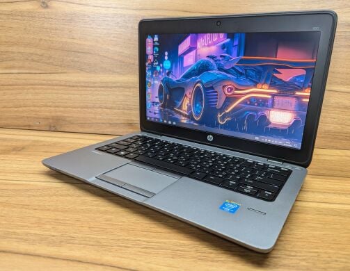 Нетбук HP EliteBook 820 G1 / 12.5" (1366x768) TN / Intel Core i7-4600U (2 (4) ядра по 2.1 - 3.3 GHz) / 8 GB DDR3 / 240 GB SSD / Intel HD Graphics 4400 / WebCam / Fingerprint / Windows 10 Нетбук HP EliteBook 820 G1 / 12.5" (1366x768) TN / Intel Core i7-4600U (2 (4) ядра по 2.1 - 3.3 GHz) / 8 GB DDR3 / 240 GB SSD / Intel HD Graphics 4400 / WebCam / Fingerprint / Windows 10