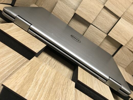 Ноутбук-трансформер Б-клас Dell Inspiron 17-7778 / 17.3" (1920x1080) IPS Touch / Intel Core i7-6500U (2 (4) ядра по 2.5 - 3.1 GHz) / 8 GB DDR4 / 480 GB SSD / nVidia GeForce 940MX, 2 GB GDDR5, 64-bit / WebCam / HDMI / Windows 10 ліцензія
