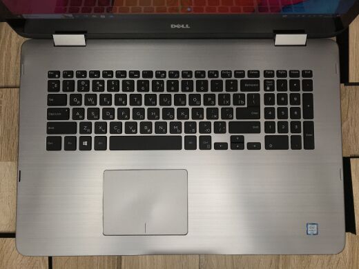 Ноутбук-трансформер Б-клас Dell Inspiron 17-7778 / 17.3" (1920x1080) IPS Touch / Intel Core i7-6500U (2 (4) ядра по 2.5 - 3.1 GHz) / 8 GB DDR4 / 480 GB SSD / nVidia GeForce 940MX, 2 GB GDDR5, 64-bit / WebCam / HDMI / Windows 10 ліцензія
