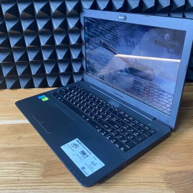 Ноутбук Asus F554L / 15.6" (1366x768) TN / Intel Core i5-4210U (2 (4) ядра по 1.7 - 2.7 GHz) / 12 GB DDR3 / 256 GB SSD / nVidia GeForce GT 820M, 2 GB GDDR3, 64-bit / WebCam / VGA