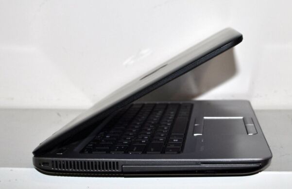 Ноутбук Б-клас HP ProBook 645 G2 / 14" (1366x768) TN / AMD A10-8700b (4 ядра по 1.8 - 3.2 GHz) / 16 GB DDR3 / 128 GB SSD / AMD Radeon R6 Graphics / WebCam / DVD-ROM / АКБ NEW / BIOS PASSWORD BOOT