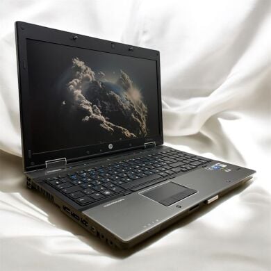 Ноутбук HP EliteBook 8540w / 15.6" (1600x900) TN / Intel Core i5-520M (2 (4) ядра по 2.4 - 2.93 GHz) / 8 GB DDR3 / 256 GB SSD / nVidia Quadro FX 880M, 1 GB DDR3, 128-bit / Без АКБ