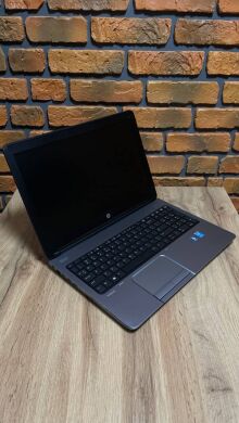 Ноутбук HP ProBook 650 G1 / 15.6" (1366x768) TN / Intel Core i5-4210M (2 (4) ядра по 2.6 - 3.2 GHz) / 8 GB DDR3 / 256 GB SSD / Intel HD Graphics 4600 / WebCam / DVD-ROM / VGA
