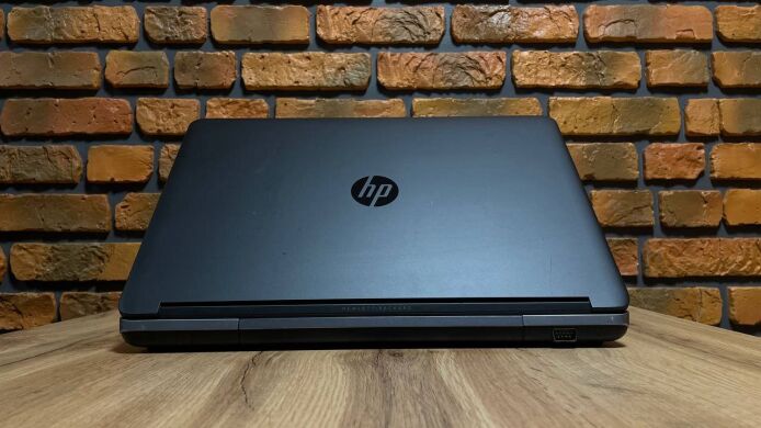 Ноутбук HP ProBook 650 G1 / 15.6" (1366x768) TN / Intel Core i5-4210M (2 (4) ядра по 2.6 - 3.2 GHz) / 8 GB DDR3 / 256 GB SSD / Intel HD Graphics 4600 / WebCam / DVD-ROM / VGA