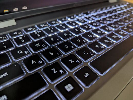 Ноутбук рабочая станция Dell Precision 3560 / 15.6" (1920x1080) IPS / Intel Core i7-1185G7 (4 (8) ядра по 3.0 - 4.8 GHz) / 16 GB DDR4 / 512 GB SSD / nVidia T500, 2 GB GDDR6, 64-bit / WebCam / HDMI / Windows 10