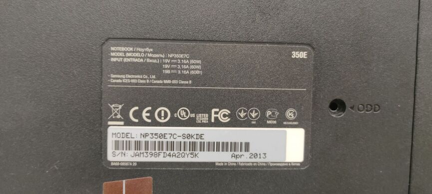 Ноутбук Samsung NP350E7C / 17.3" (1600x900) TN / Intel Core i5-3210M (2 (4) ядра по 2.5 - 3.1 GHz) / 8 GB DDR3 / 120 GB SSD / Intel HD Graphics 4000 / WebCam 