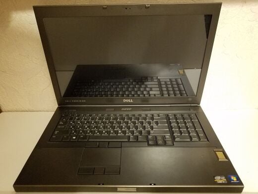 Робоча станція Dell Precision M6600 / 17.3" (1920x1080) TN Touch / Intel Core i7-2920MX (4 (8) ядра по 2.5 - 3.5 GHz) / 16 GB DDR3 / 256 GB SSD + 500 GB HDD / nVidia Quadro 5010M, 4 GB GDDR5, 256-bit / WebCam / DVD-RW