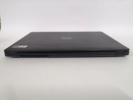 Ультрабук Б-класс Dell Latitude 3480 / 14" (1920x1080) IPS / Intel Core i5-6200U (2 (4) ядра по 2.3 - 2.8 GHz) / 8 GB DDR4 / 256 GB SSD / AMD Radeon R5 M330, 2 GB GDDR3, 64-bit / WebCam / HDMI