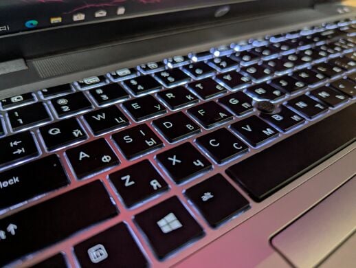 Ультрабук HP EliteBook 850 G4 / 14" (3840x2160) IPS / Intel Core i7-7500U (2 (4) ядра по 2.7 - 3.5 GHz) / 8 GB DDR4 / 240 GB SSD / Intel HD Graphics 620 / WebCam / Fingerprint / Windows 10