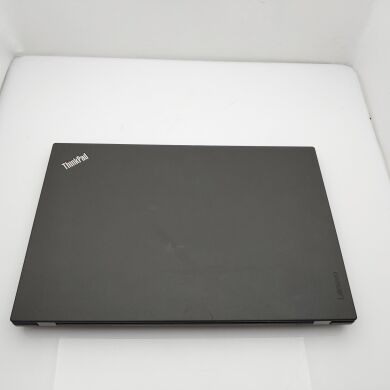 Ноутбук Lenovo ThinkPad T560 / 15.6" (1920х1080) IPS / Intel Core i5-6300U (2 (4) ядра по 2.4 - 3.0 GHz) / 8 GB DDR3 / 256 GB SSD / WebCam / USB 3.0 / HDMI / Fingerprint Ноутбук Lenovo ThinkPad T560 / 15.6" (1920х1080) IPS / Intel Core i5-6300U (2 (4) ядра по 2.4 - 3.0 GHz) / 8 GB DDR3 / 256 GB SSD / WebCam / USB 3.0 / HDMI / Fingerprint