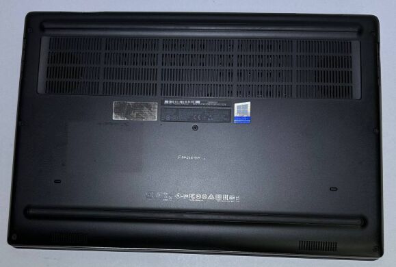 Мобильная рабочая станция Б-класс Dell Precision 7530 / 15.6" (1920x1080) TN / Intel Core i7-8850H (6 (12) ядер по 2.6 - 4.3 GHz) / 32 GB DDR4 / 512 GB SSD / nVidia Quadro P2000, 4 GB GDDR5, 128-bit / WebCam / Win 11 Pro Мобильная рабочая станция Б-класс Dell Precision 7530 / 15.6" (1920x1080) TN / Intel Core i7-8850H (6 (12) ядер по 2.6 - 4.3 GHz) / 32 GB DDR4 / 512 GB SSD / nVidia Quadro P2000, 4 GB GDDR5, 128-bit / WebCam / Win 11 Pro