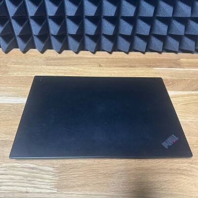 Нетбук Lenovo ThinkPad A285 / 12.5" (1920x1080) IPS Touch / AMD Ryzen 3 2200U (2 (4) ядра по 2.4 - 3.4 GHz) / 8 GB DDR3 / 128 GB SSD / AMD Radeon Vega 3 Graphics / WebCam