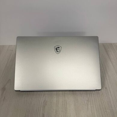 Мобільна робоча станція Б-клас MSI WS75 10TK / 17.3" (1920x1080) IPS / Intel Core i7-10875H (8 (16) ядер по 2.3 - 5.1 GHz) / 32 GB DDR4 / 1000 GB SSD NVMe / nVidia Quadro RTX 3000, 6 GB GDDR6, 192-bit / WebCam