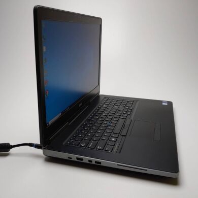 Мобильная рабочая станция Dell Precision 7710 / 17.3" (1920x1080) IPS / Intel Core i7-6820HQ (4 (8) ядра по 2.7 - 3.6 GHz) / 32 GB DDR4 / 512 GB SSD / nVidia Quadro M3000M, 4 GB GDDR5, 256-bit / Win10 Pro