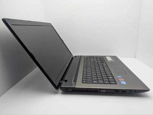 Ноутбук Acer Aspire 7750G / 17.3" (1600x900) TN / Intel Core i7-2670QM (4 (8) ядра по 2.2 - 3.1 GHz) / 8 GB DDR3 / 1000 GB HDD / AMD Radeon HD 6850M, 1 GB GDDR3, 128-bit / WebCam / DVD-ROM