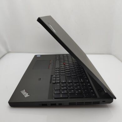 Ноутбук Lenovo ThinkPad T560 / 15.6" (1920х1080) IPS / Intel Core i5-6300U (2 (4) ядра по 2.4 - 3.0 GHz) / 8 GB DDR3 / 256 GB SSD / WebCam / USB 3.0 / HDMI / Fingerprint Ноутбук Lenovo ThinkPad T560 / 15.6" (1920х1080) IPS / Intel Core i5-6300U (2 (4) ядра по 2.4 - 3.0 GHz) / 8 GB DDR3 / 256 GB SSD / WebCam / USB 3.0 / HDMI / Fingerprint