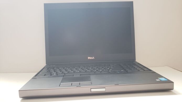 Мобільна робоча станція Dell Precision M4800 / 15.6" (3200x1800) IPS / Intel Core i7-4800MQ (4 (8) ядра по 2.7 - 3.7 GHz) / 16 GB DDR3 / 200 GB SSD + 500 GB HDD / nVidia Quadro K2100M, 2 GB GDDR5, 128-bit / WebCam / DVD-ROM