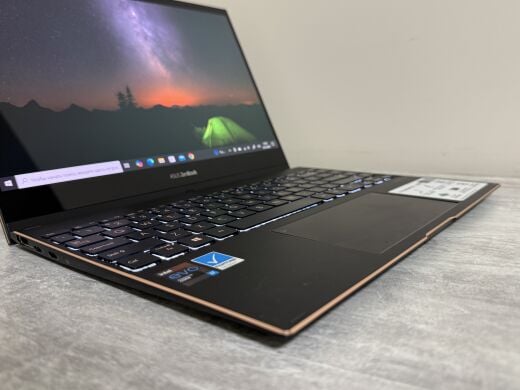 Ультрабук-трансформер Б-класс Asus ZenBook Flip S UX371E / 13.3" (3840x2160) OLED Touch / Intel Core i7-1165G7 (4 (8) ядра по 2.8 - 4.7 GHz) / 16 GB DDR4 / 500 GB SSD / Intel Iris Xe Graphics / WebCam
