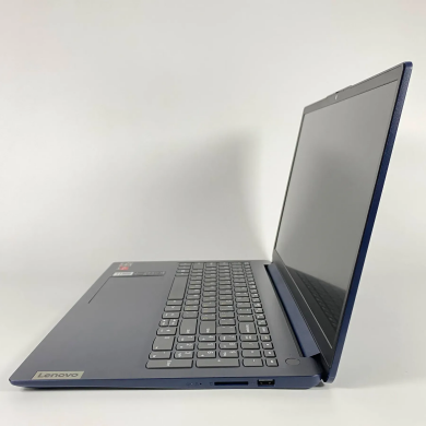 Ультрабук Lenovo IdeaPad 1 15AMN7 / 15.6" (1920x1080) IPS / AMD Ryzen 3 7320U (4 (8) ядра по 2.4 - 4.1 GHz) / 8 GB DDR5 / 256 GB SSD / AMD Radeon 610M / WebCam / HDMI Ультрабук Lenovo IdeaPad 1 15AMN7 / 15.6" (1920x1080) IPS / AMD Ryzen 3 7320U (4 (8) ядра по 2.4 - 4.1 GHz) / 8 GB DDR5 / 256 GB SSD / AMD Radeon 610M / WebCam / HDMI