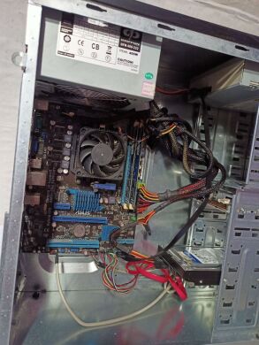 ПК Asus Griffon Tower / AMD Athlon II X3 445 (3 ядра по 3.1 GHz) / 4 GB DDR3 / 320 GB HDD / AMD Radeon 3000 / DVD-RW / 400W