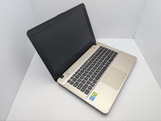 Ноутбук Asus X441S / 15.6" (1366x768) TN / Intel Pentium N3710 (4 ядра по 1.6 - 2.56 GHz) / 4 GB DDR3 / 60 GB SSD + 320 GB HDD / nVidia GeForce 810M, 1 GB GDDR3, 64-bit / WebCam / DVD-ROM