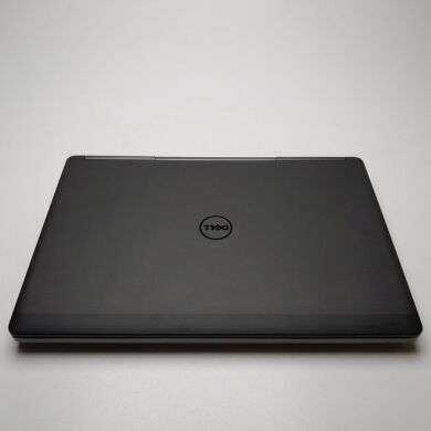 Мобильная рабочая станция Dell Precision 7710 / 17.3" (1920x1080) IPS / Intel Core i7-6820HQ (4 (8) ядра по 2.7 - 3.6 GHz) / 32 GB DDR4 / 512 GB SSD / nVidia Quadro M3000M, 4 GB GDDR5, 256-bit / Win10 Pro