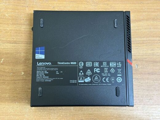 Неттоп Lenovo ThinkCentre M600 Tiny USFF / Intel Pentium J3710 (4 ядра по 1.6 - 2.64 GHz) / 4 GB DDR3 / 240 GB SSD / Intel HD Graphics 405 / DisplayPort / Блок живлення в комплекті Неттоп Lenovo ThinkCentre M600 Tiny USFF / Intel Pentium J3710 (4 ядра по 1.6 - 2.64 GHz) / 4 GB DDR3 / 240 GB SSD / Intel HD Graphics 405 / DisplayPort / Блок живлення в комплекті