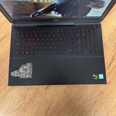 Ігровий ноутбук Б-клас Dell Inspiron 15 Gaming 7567 / 15.6" (1920x1080) IPS / Intel Core i5-7300HQ (4 ядра по 2.5 - 3.5 GHz) / 16 GB DDR4 / 512 GB SSD / nVidia GeForce GTX 1050 Ti, 4 GB GDDR5, 128-bit / WebCam
