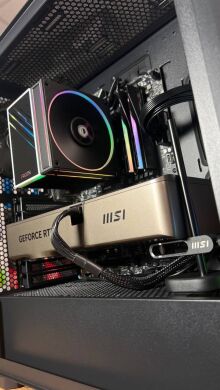 Сборка под заказ: новый игровой ПК Lian Li LanCool 215 Tempered Glass Tower / AMD Ryzen 5 9600X (6 (12) ядер по 3.9 - 5.4 GHz) / 32 GB DDR5 / 2000 GB SSD M.2 / nVidia GeForce RTX 4070 Ti Super, 16 GB GDDR6X, 256-bit / 850W Сборка под заказ: новый игровой ПК Lian Li LanCool 215 Tempered Glass Tower / AMD Ryzen 5 9600X (6 (12) ядер по 3.9 - 5.4 GHz) / 32 GB DDR5 / 2000 GB SSD M.2 / nVidia GeForce RTX 4070 Ti Super, 16 GB GDDR6X, 256-bit / 850W