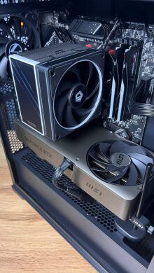 Сборка под заказ: новый игровой ПК Lian Li LanCool 215 Tempered Glass Tower / AMD Ryzen 5 9600X (6 (12) ядер по 3.9 - 5.4 GHz) / 32 GB DDR5 / 2000 GB SSD M.2 / nVidia GeForce RTX 4070 Ti Super, 16 GB GDDR6X, 256-bit / 850W Сборка под заказ: новый игровой ПК Lian Li LanCool 215 Tempered Glass Tower / AMD Ryzen 5 9600X (6 (12) ядер по 3.9 - 5.4 GHz) / 32 GB DDR5 / 2000 GB SSD M.2 / nVidia GeForce RTX 4070 Ti Super, 16 GB GDDR6X, 256-bit / 850W