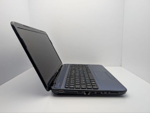 Ноутбук HP Pavilion g6-2147sl / 15.6" (1366x768) TN / AMD A8-4500M (4 ядра по 1.9 - 2.8 GHz) / 8 GB DDR3 / 500 GB HDD / AMD Radeon HD 7640G Graphics / WebCam / DVD-ROM