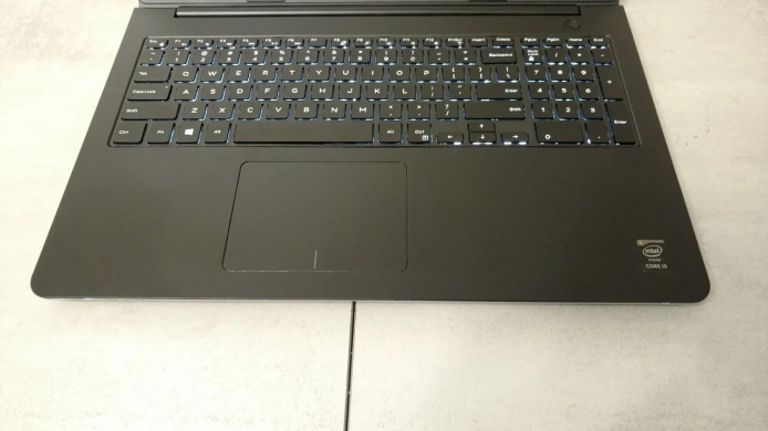 Dell Inspiron 5547 / 15.6" (1366x768) / Intel Core i5-4210U (2(4) ядра по 1.7 - 2.7 GHz) / 8 GB DDR3 / 1 TB HDD / web-cam / Windows 10 licence Dell Inspiron 5547 / 15.6" (1366x768) / Intel Core i5-4210U (2(4) ядра по 1.7 - 2.7 GHz) / 8 GB DDR3 / 1 TB HDD / web-cam / Windows 10 licence