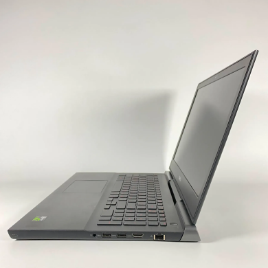 Игровой ноутбук Dell Inspiron 15 7567 / 15.6" (1920x1080) IPS / Intel Core i5-7300HQ (4 ядра по 2.5 - 3.5 GHz) / 16 GB DDR4 / 128 GB SSD + 1000 GB HDD / nVidia GeForce GTX 1050 Ti, 4 GB GDDR5, 128-bit / WebCam