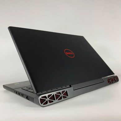 Игровой ноутбук Dell Inspiron 15 7567 / 15.6" (1920x1080) IPS / Intel Core i5-7300HQ (4 ядра по 2.5 - 3.5 GHz) / 16 GB DDR4 / 128 GB SSD + 1000 GB HDD / nVidia GeForce GTX 1050 Ti, 4 GB GDDR5, 128-bit / WebCam